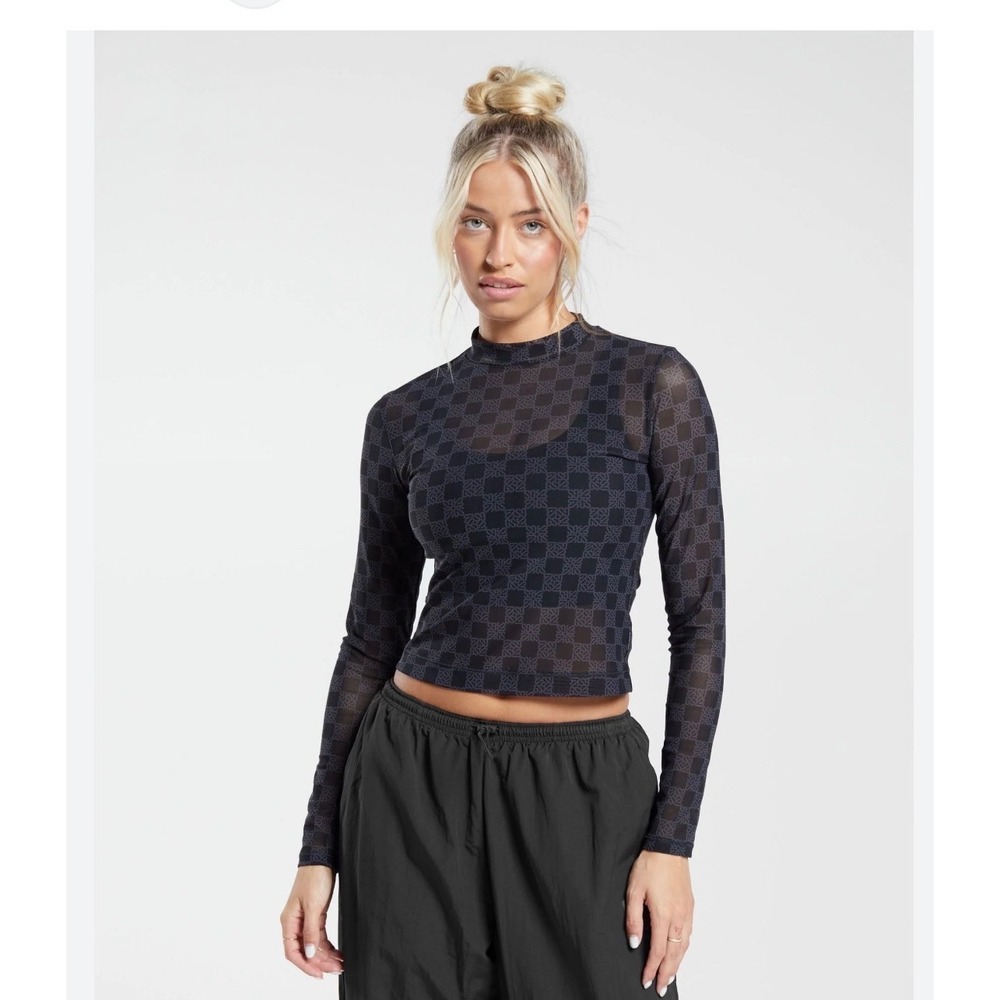 Gymshark mesh long sleeve S